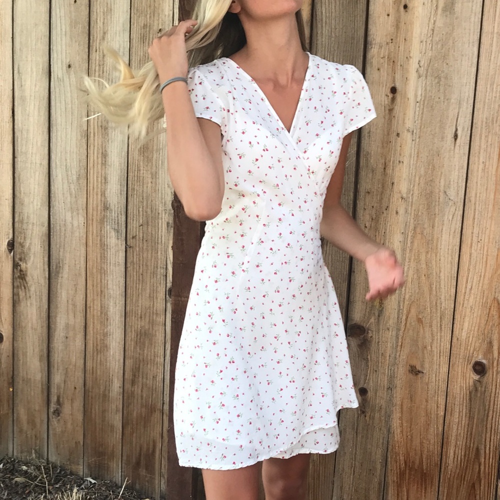 milkmaid robbie dress from brandy melville!